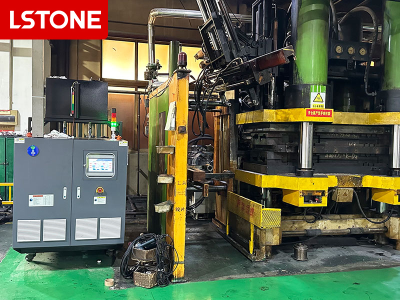 如何提高橡膠履帶的品質和效率？用平板硫化機雙機模溫機