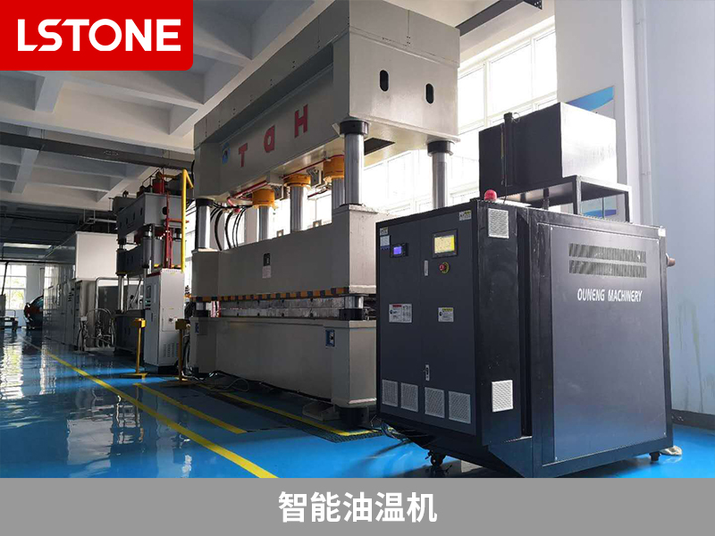 智能油溫機控溫穩定，引領無人機部件生產