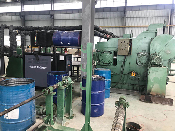 橡膠模具油溫機