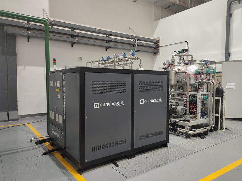 冷熱一體機使用壽命一般多久？